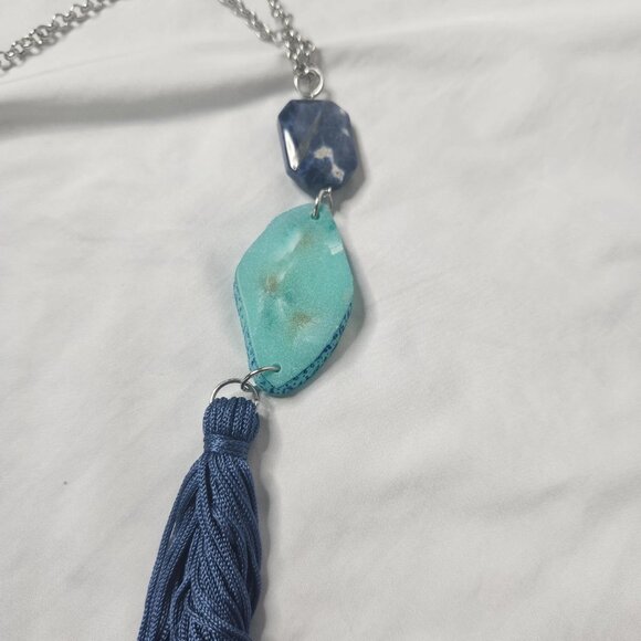 Chicos Womens Statement Necklace Stone Bead Tassell - Picture 3 of 4